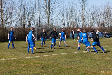 Bild 49 - Herren TSV Wiemersdorf - TuS Hartenholm III : Ergebnis: 2:1